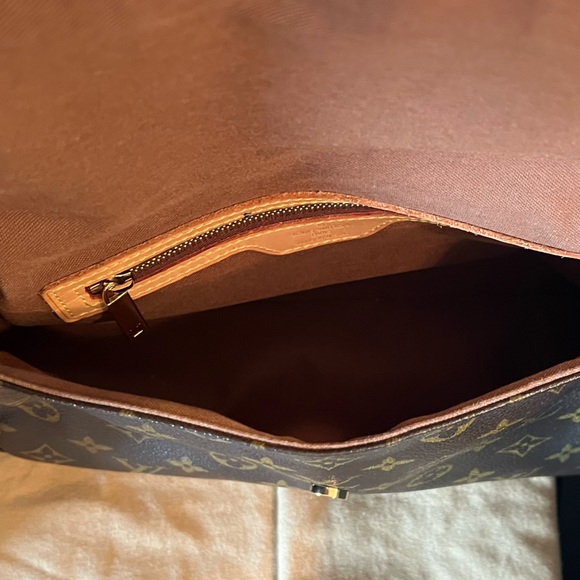 Vintage Louis Vuitton Monogram Printed Leather Shoulder Bag - Picture 14 of 17